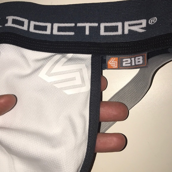Shock Doctor Jock Strap with pocket for Cup SMALL - Picture 7 of 8